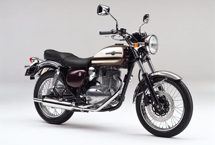 Kawasaki ESTRELLA&250TR大全・3 ESTRELLA 2007-2013 | WEB Mr.BIKE