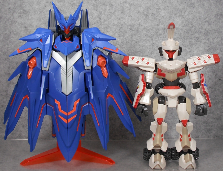 ダンボール戦機 「ファントム」 レビュー