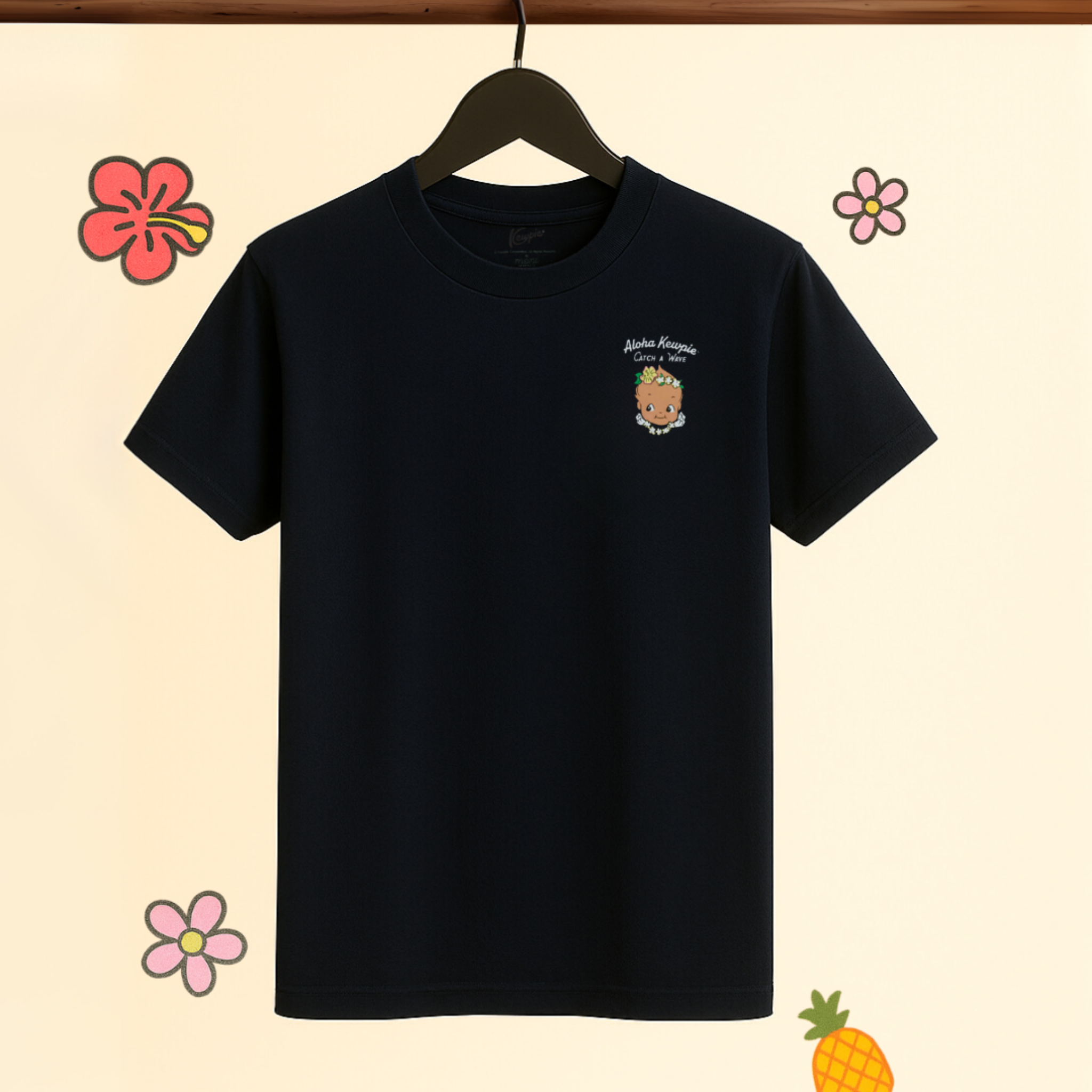 Kewpie「Catch A Wave」ユニセックスTシャツ（大人用） – Moni Honolulu