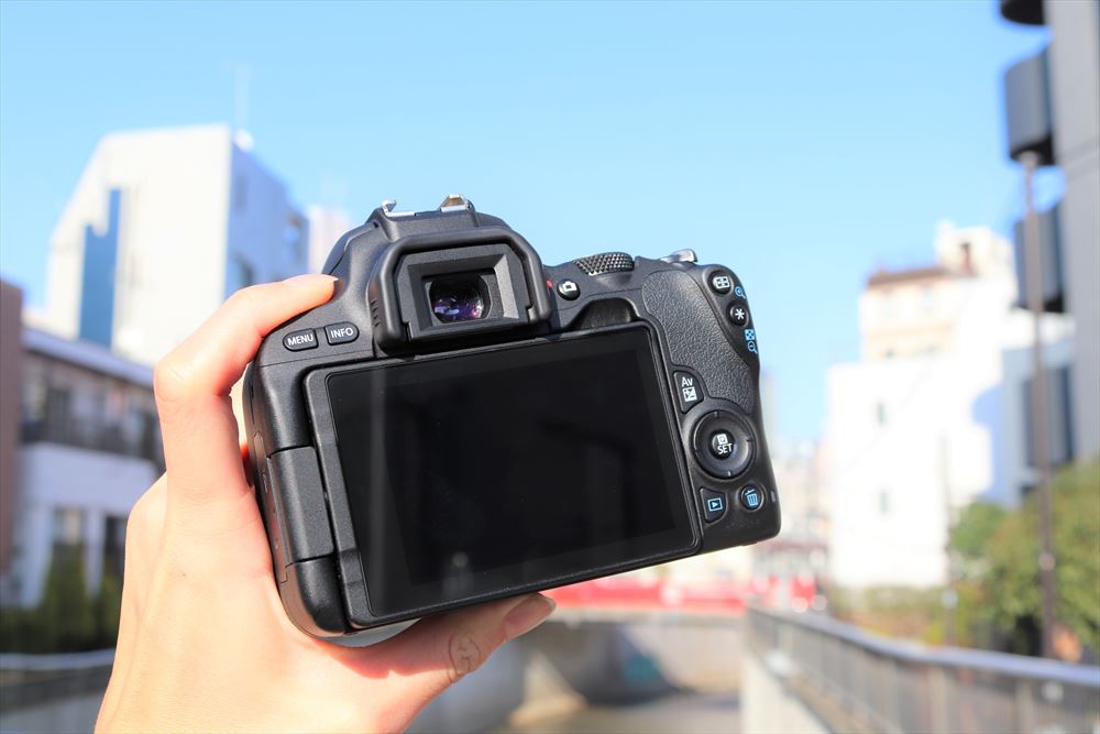 格安レンタル] CANON（キヤノン） EOS Kiss X9 レンズキット 一眼レフ