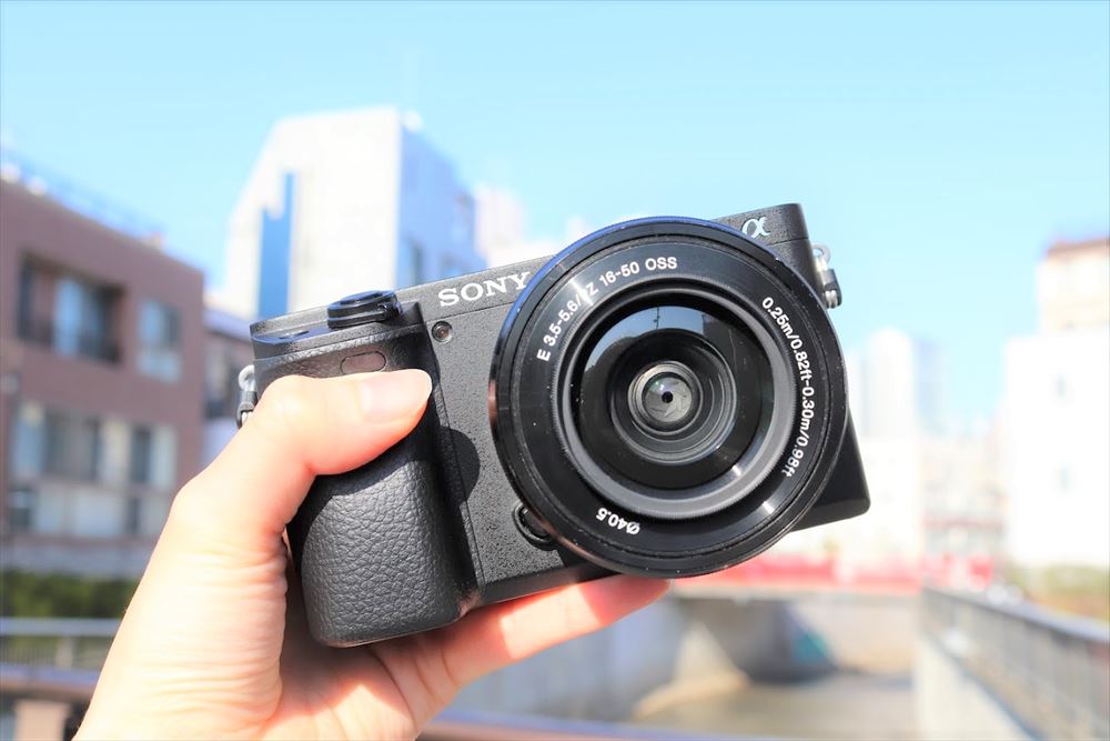 格安レンタル] SONY（ソニー） α6400 パワーズームレンズキット ミラー