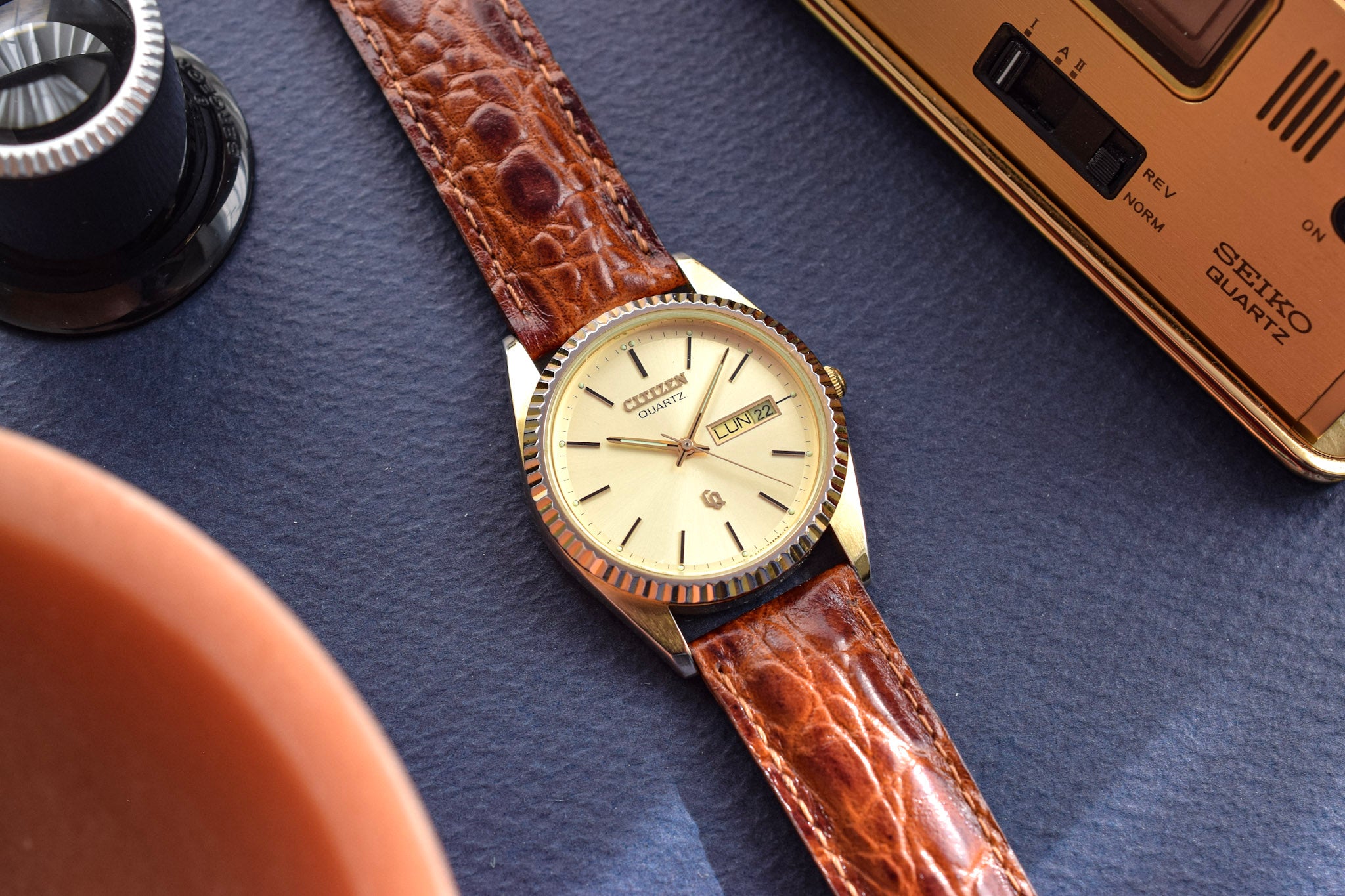 1989 Citizen CQ Champagne 