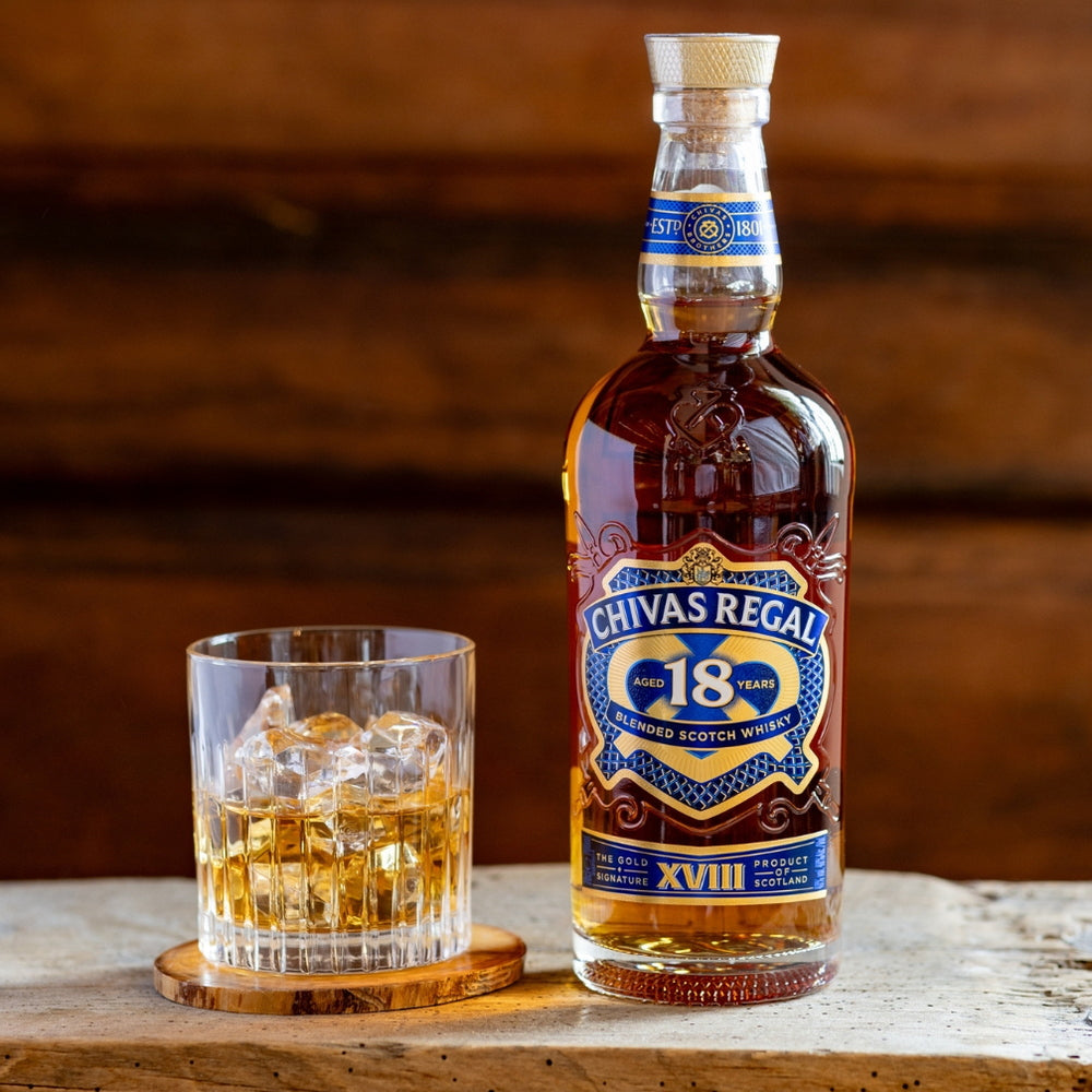 1801年創業スコッチ・ウイスキー シーバスリーガル 18年 箱入 700ml 6