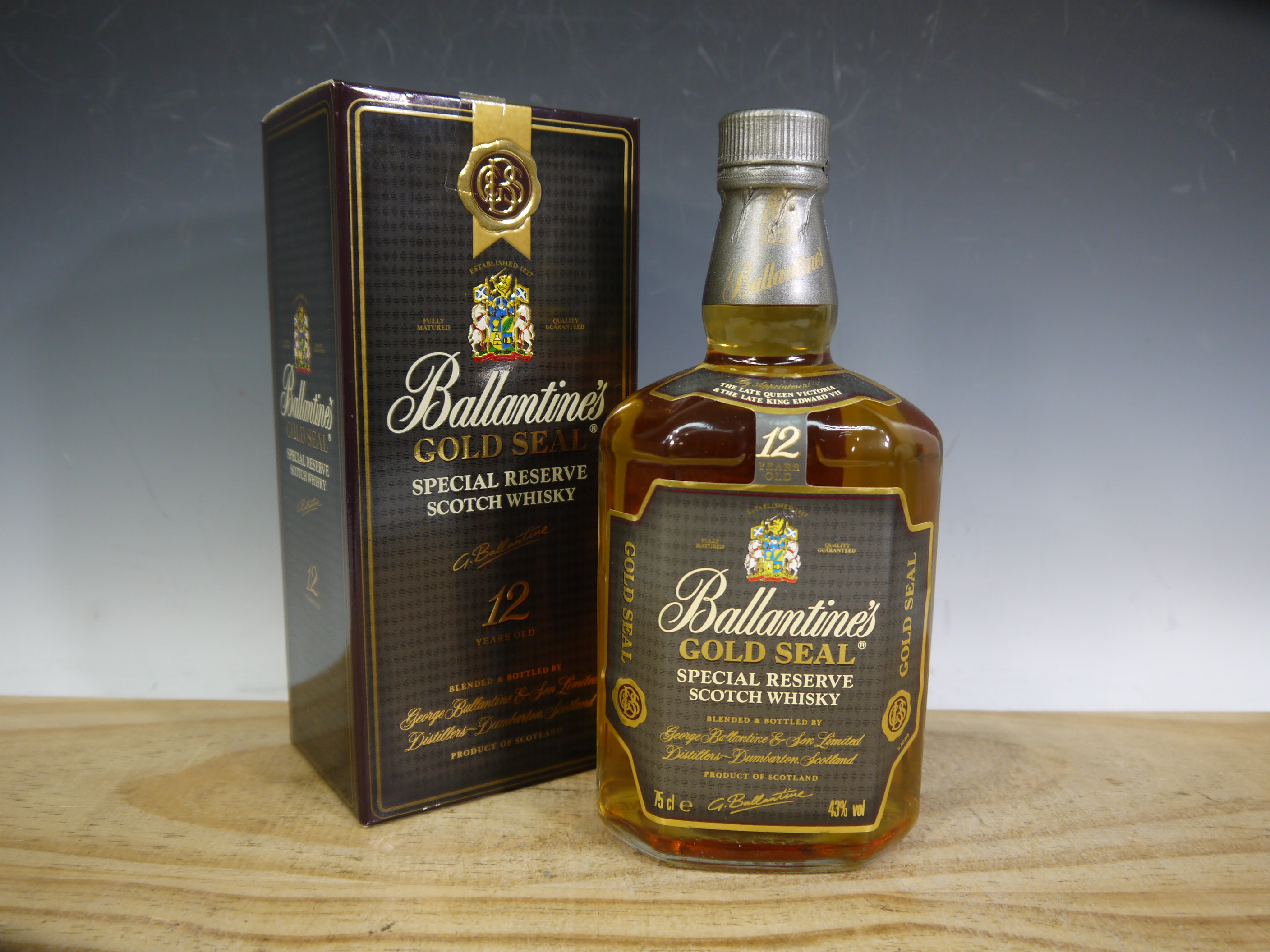 バランタイン12年ゴールドシールをお買い取り致しました(*^o^*)