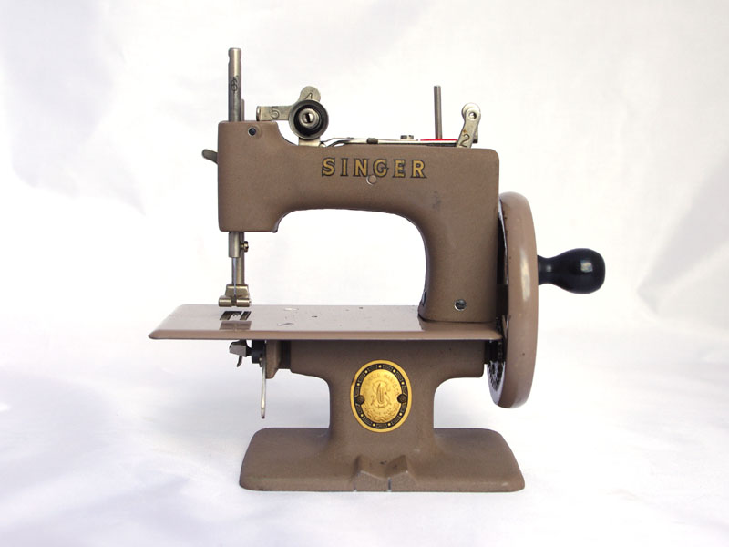 希少 アンティーク SINGER シンガー トイミシン SINGER シンガートイ