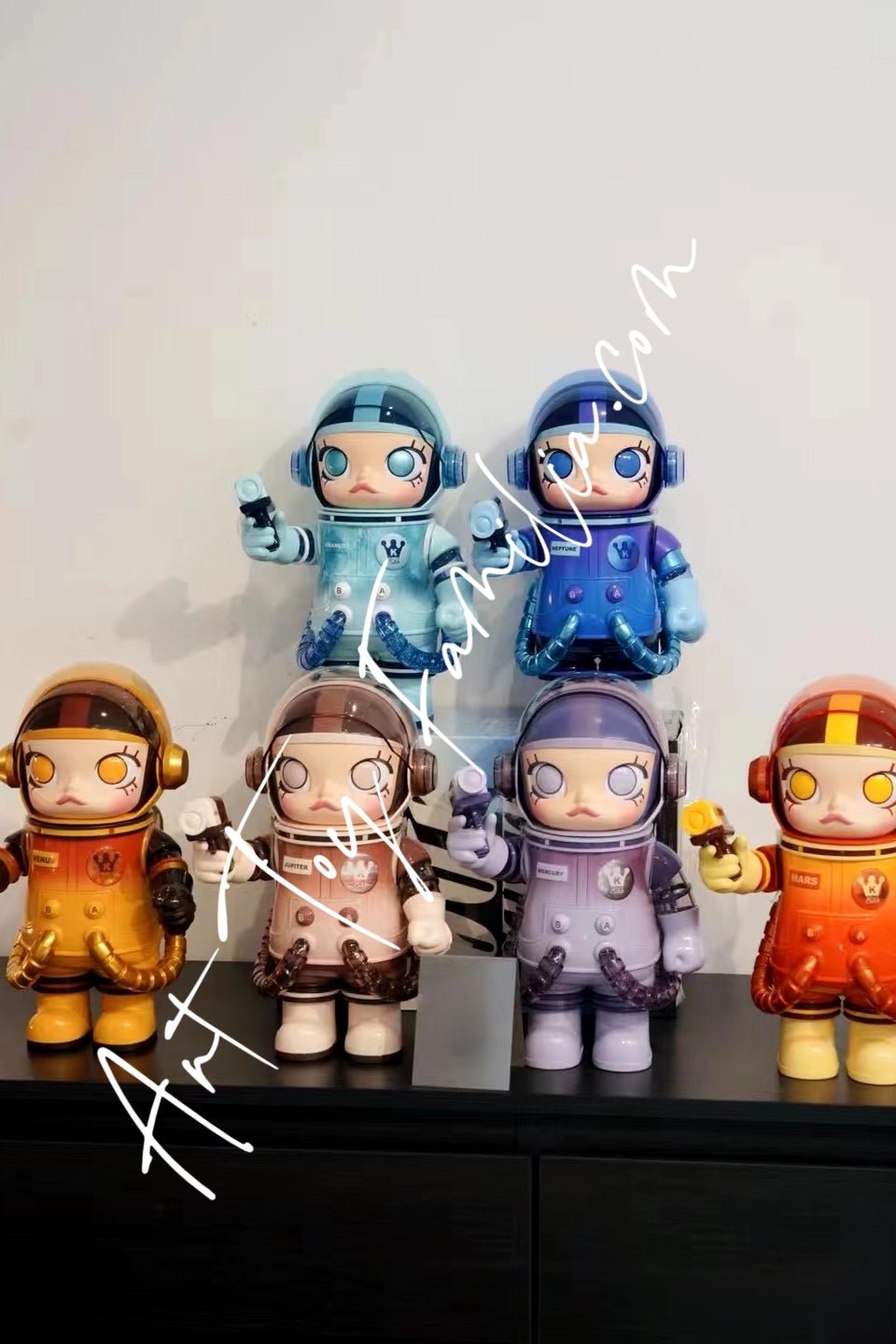 MEGA Space Molly 400% Planet Series - 星球系列400% – Art Toy Familia