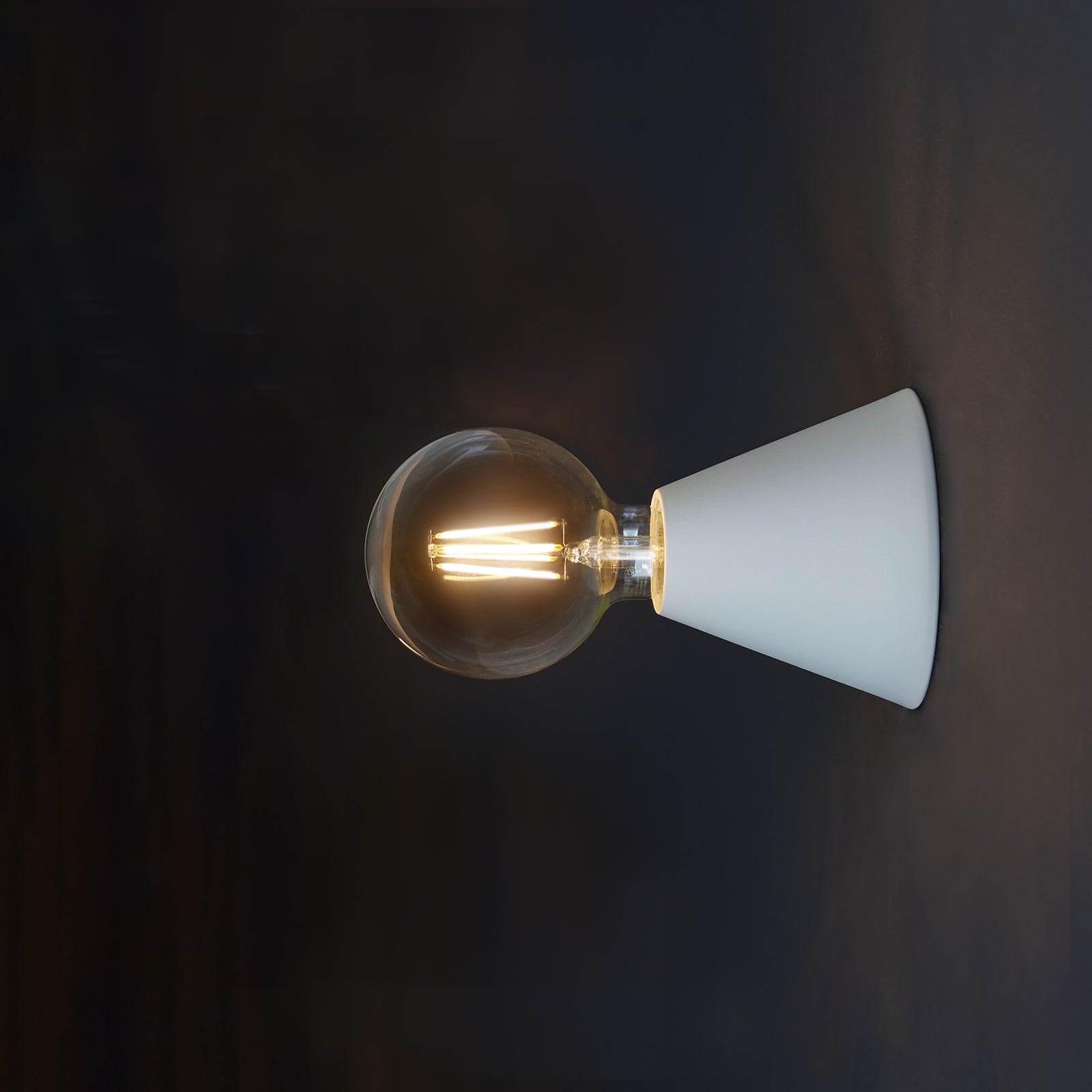 M1号 ガメラ生誕60周年 ガメラ 三輪車 ゴールド 雪の結晶ペンダント