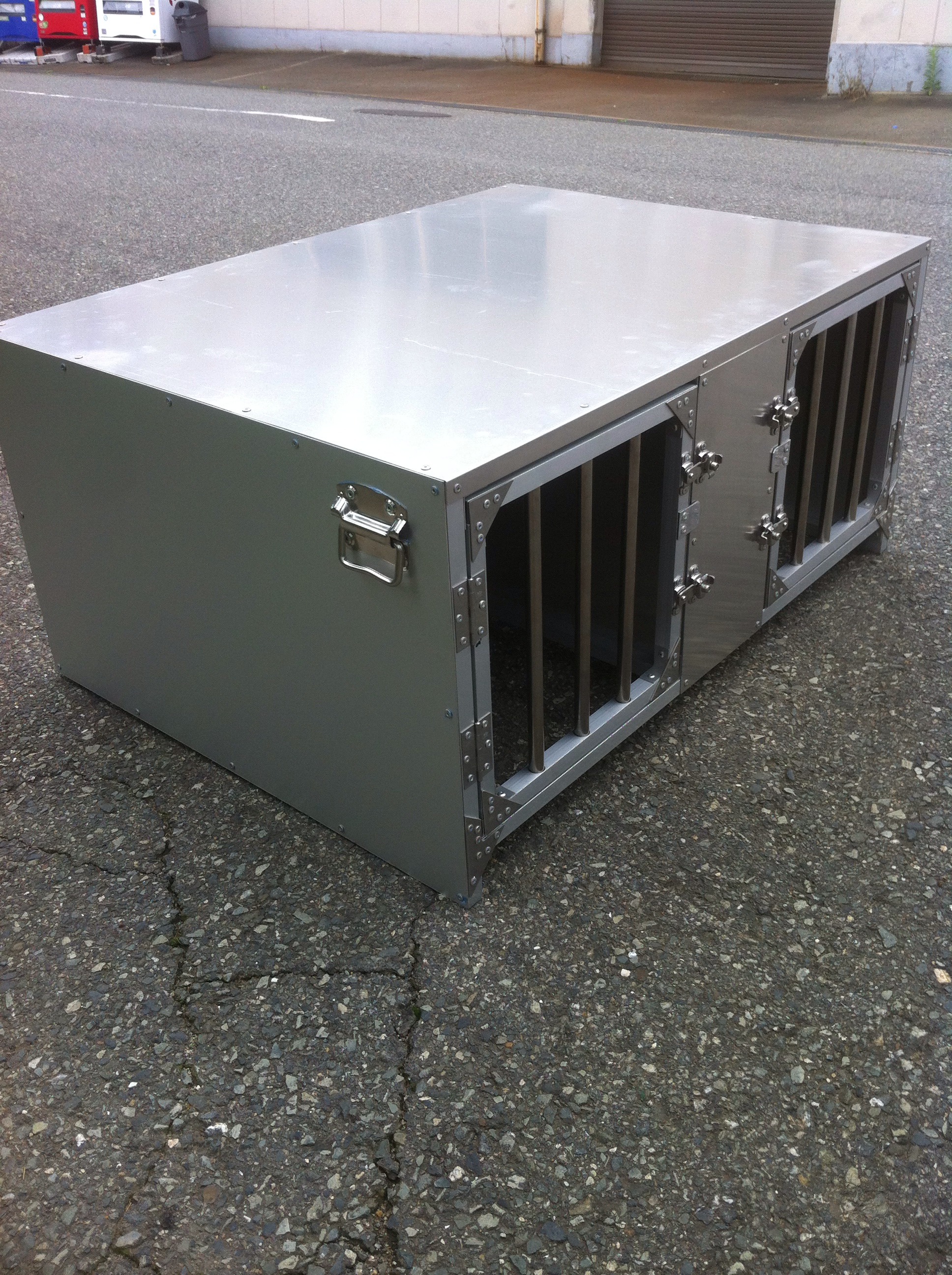 狩猟 アルミ ドッグケージ 猟犬輸送箱