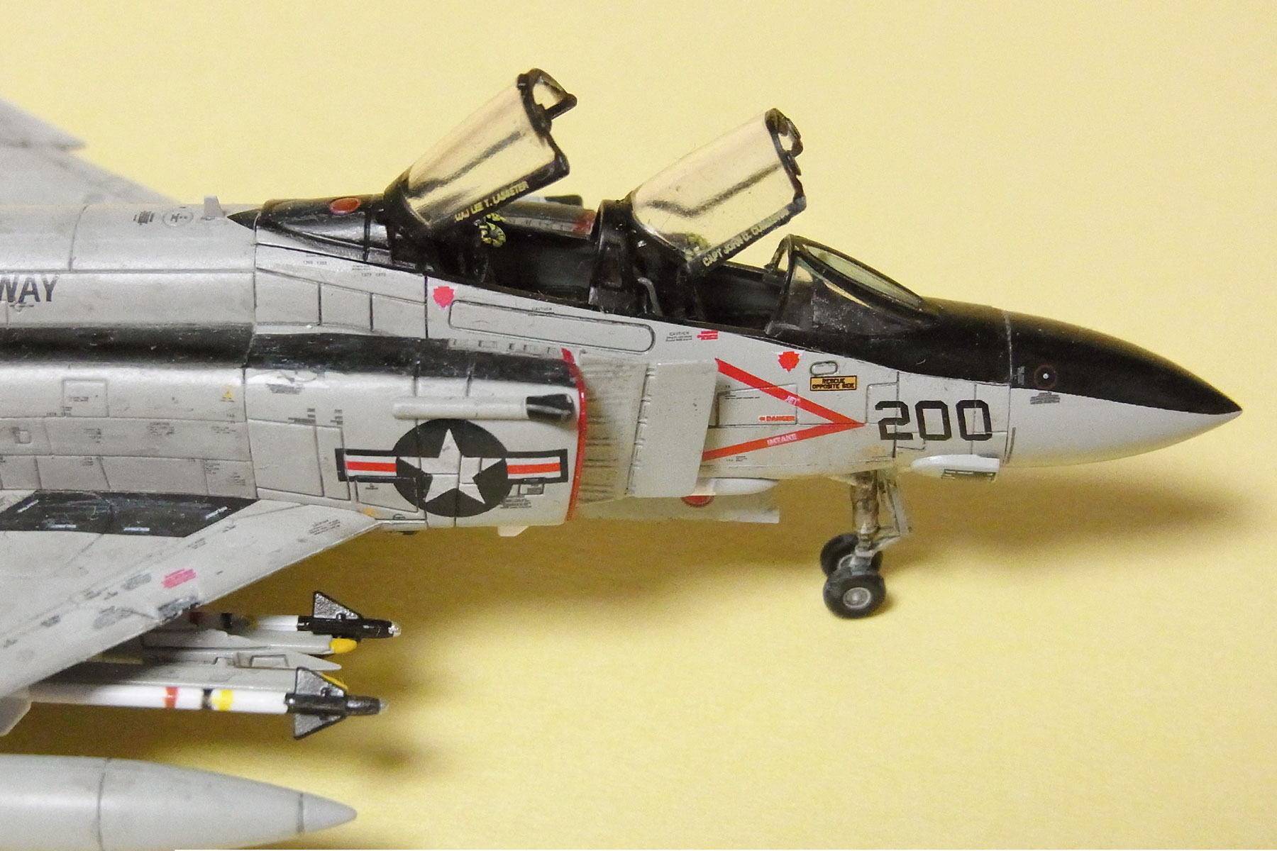 1/144 F-4J アメリカ海軍 VF-15 技mix 完成品 1/144 F-4J