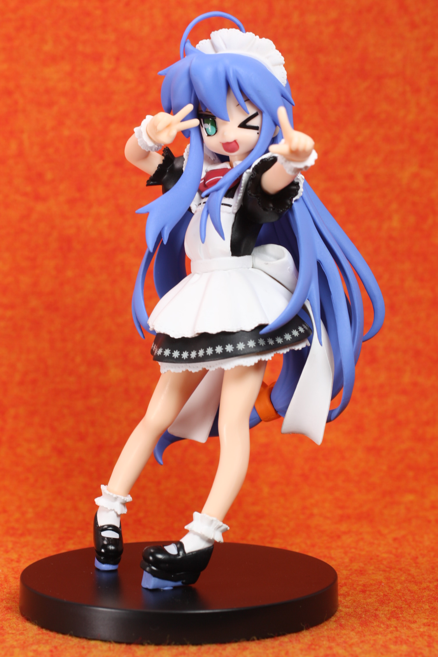 新品 らき☆すた≒おん☆すて プレミアムフィギュア “泉こなた