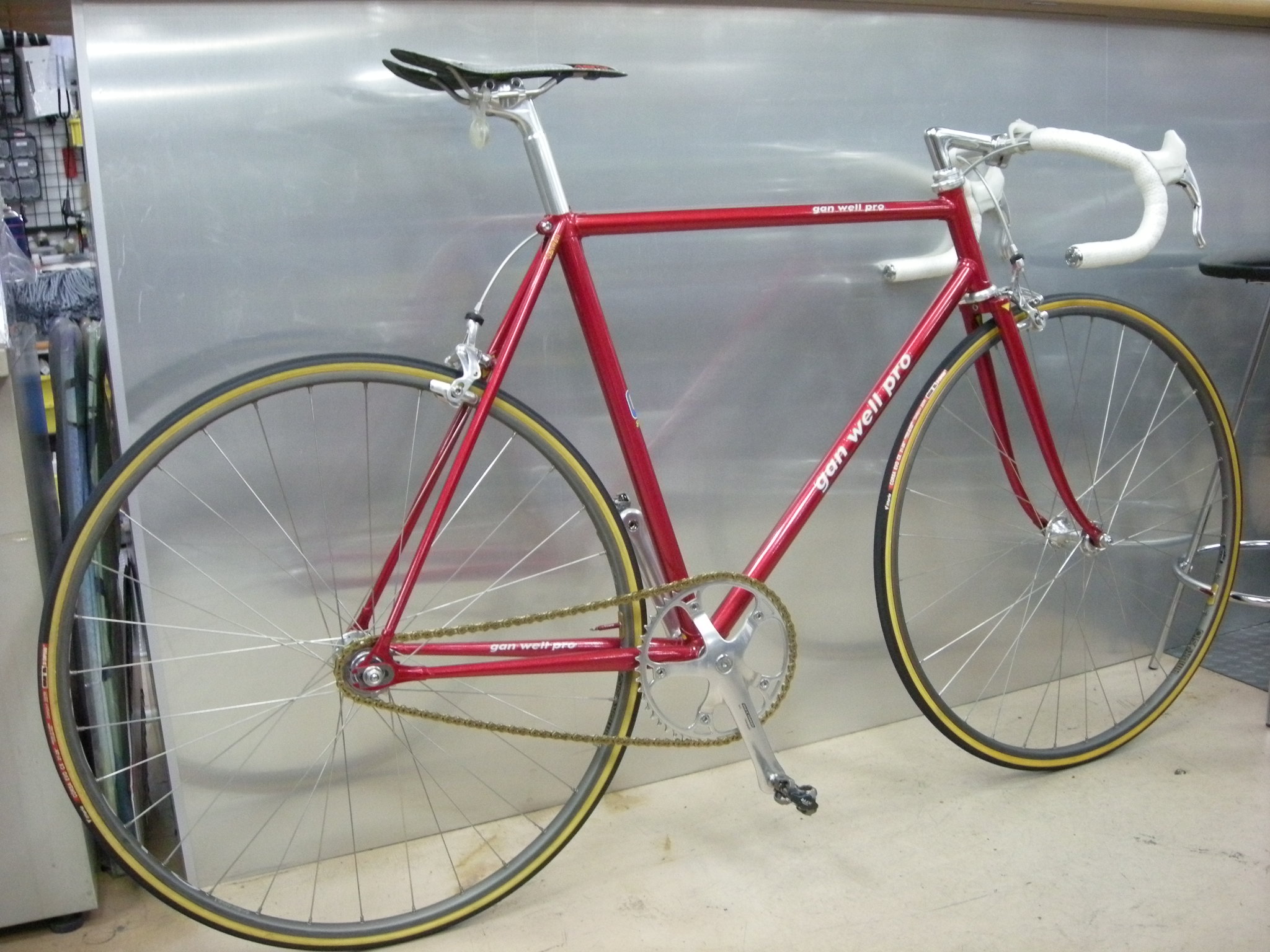 ganwell ピストフレーム NJS デュラクランク付き ganwell ピスト