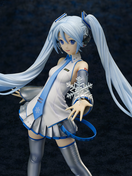 フィギュア】「1/4スケール SNOW MIKU」が「雪ミク スカイタウン」で