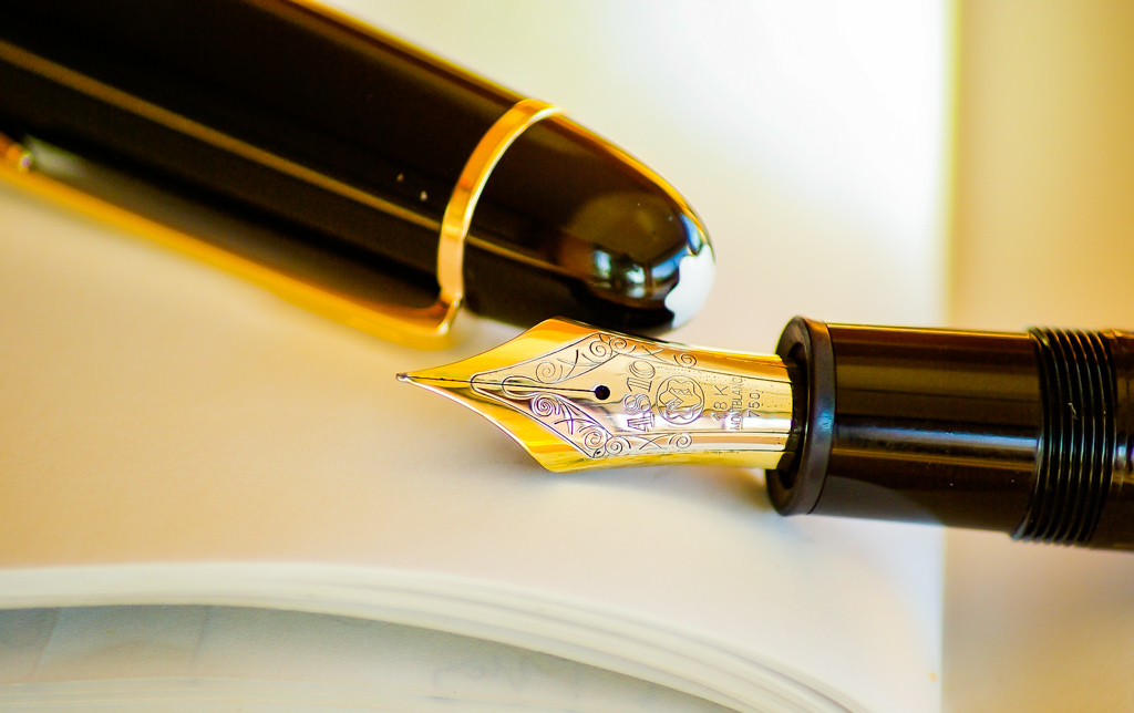 万年筆のペン先の素材の違いと特徴！金ペンが好まれる理由とは