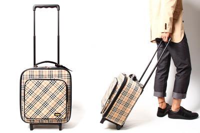 バーバリーブラックレーベルのキャリーケースを買取致しました！