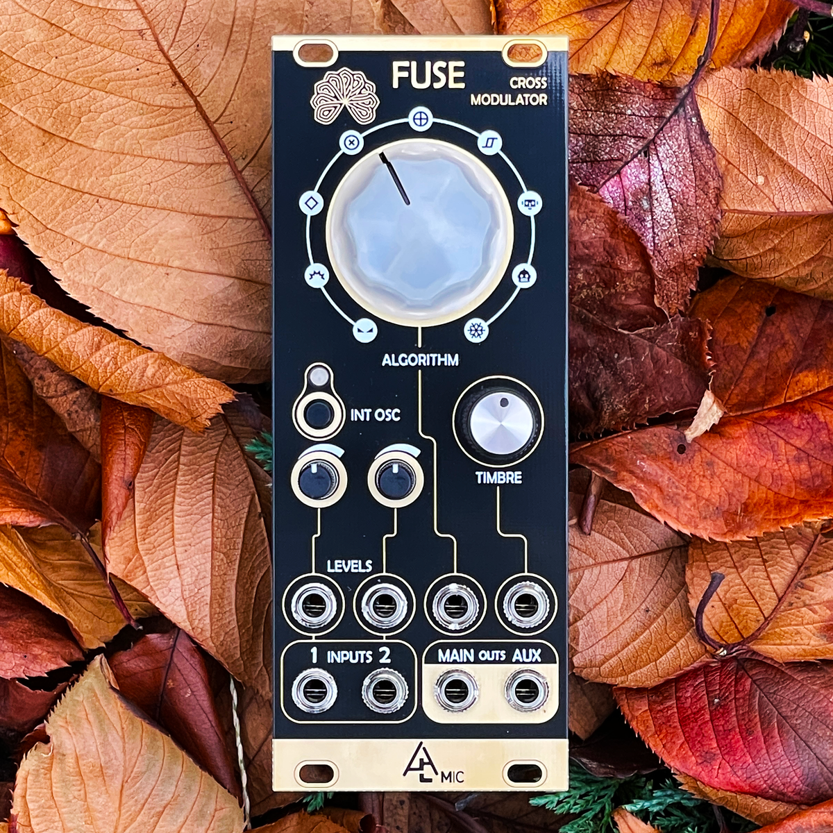 After Later Audio Beehive モジュラーシンセ Beehive(u Plaits