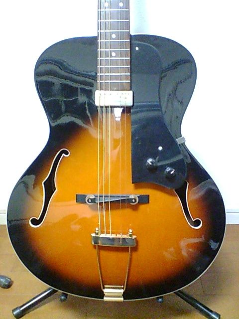 希少ピックギターミニハムバック付きAria FA50GE 希少ピックギター