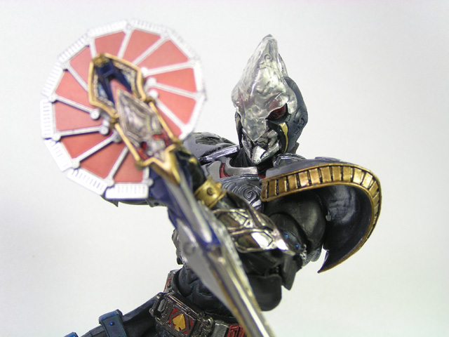 SIC、VOL35仮面ライダーブレイド（未開封品） Amazon.co.jp: TAMASHII