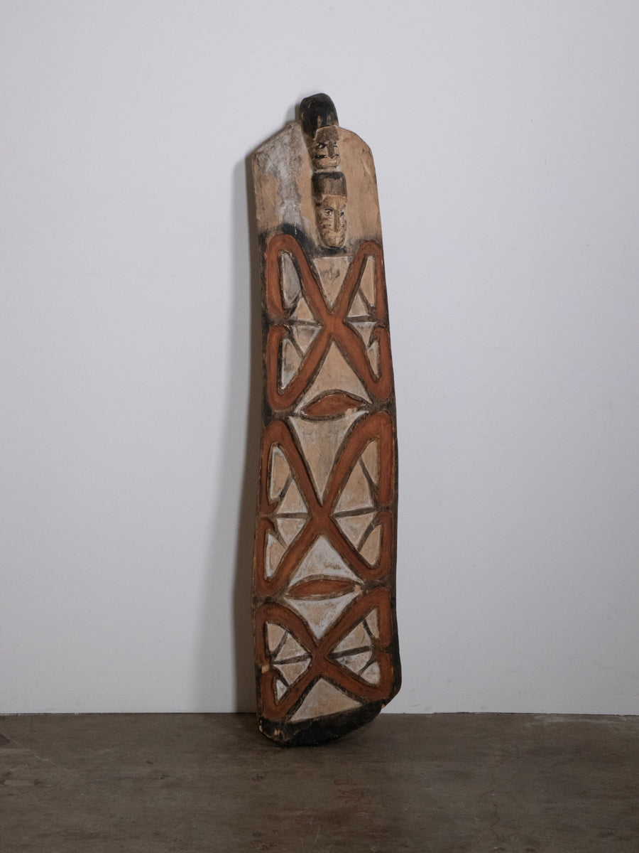 アスマット族の盾