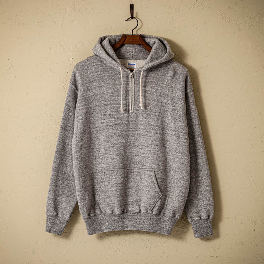 PEOPLE 1 SWEAT TOPS / ASH GRAY XL Amazon.com: Gildan Activewear