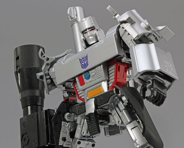MP05_MEGATRON_29.jpg
