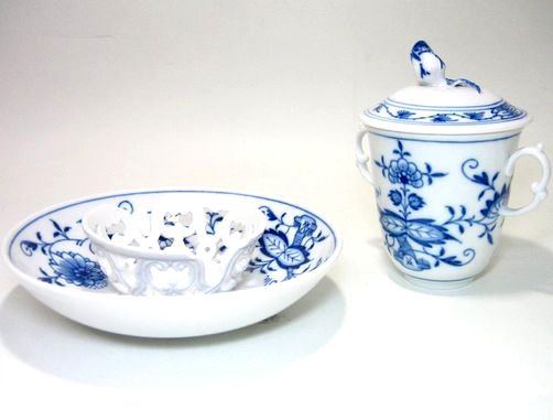 ブランド洋食器専門店のアイン / マイセン 【ブルーオニオン】40%Off