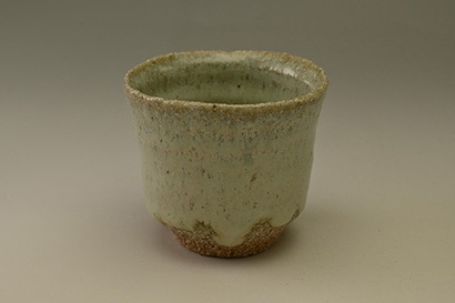 唐津焼 岡本作礼 黄唐津ぐい呑 唐津焼 岡本作礼 黄唐津ぐい呑