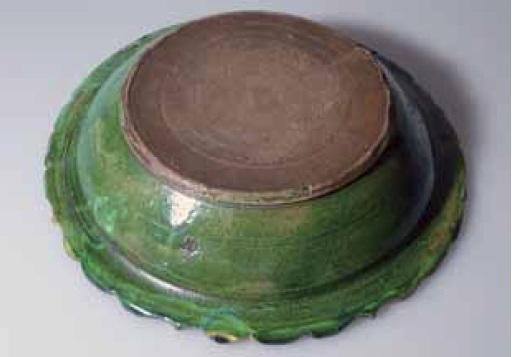 華南三彩 花樹紋盤 | FUKUI MUSEUMS [福井ミュージアムズ]