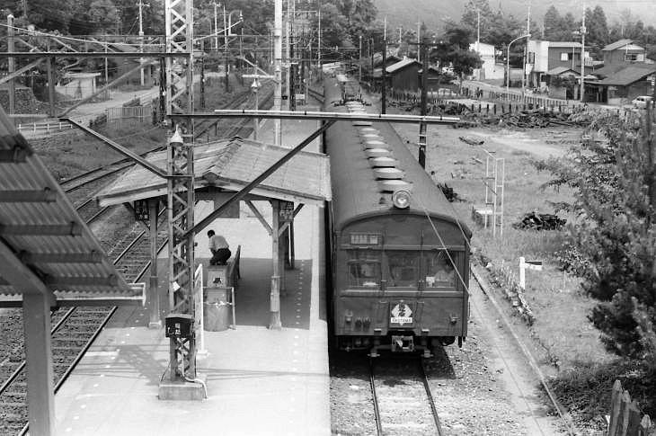 昭和の残像 国鉄青梅線 写真、アルミ額付き 昭和の残像 国鉄青梅線