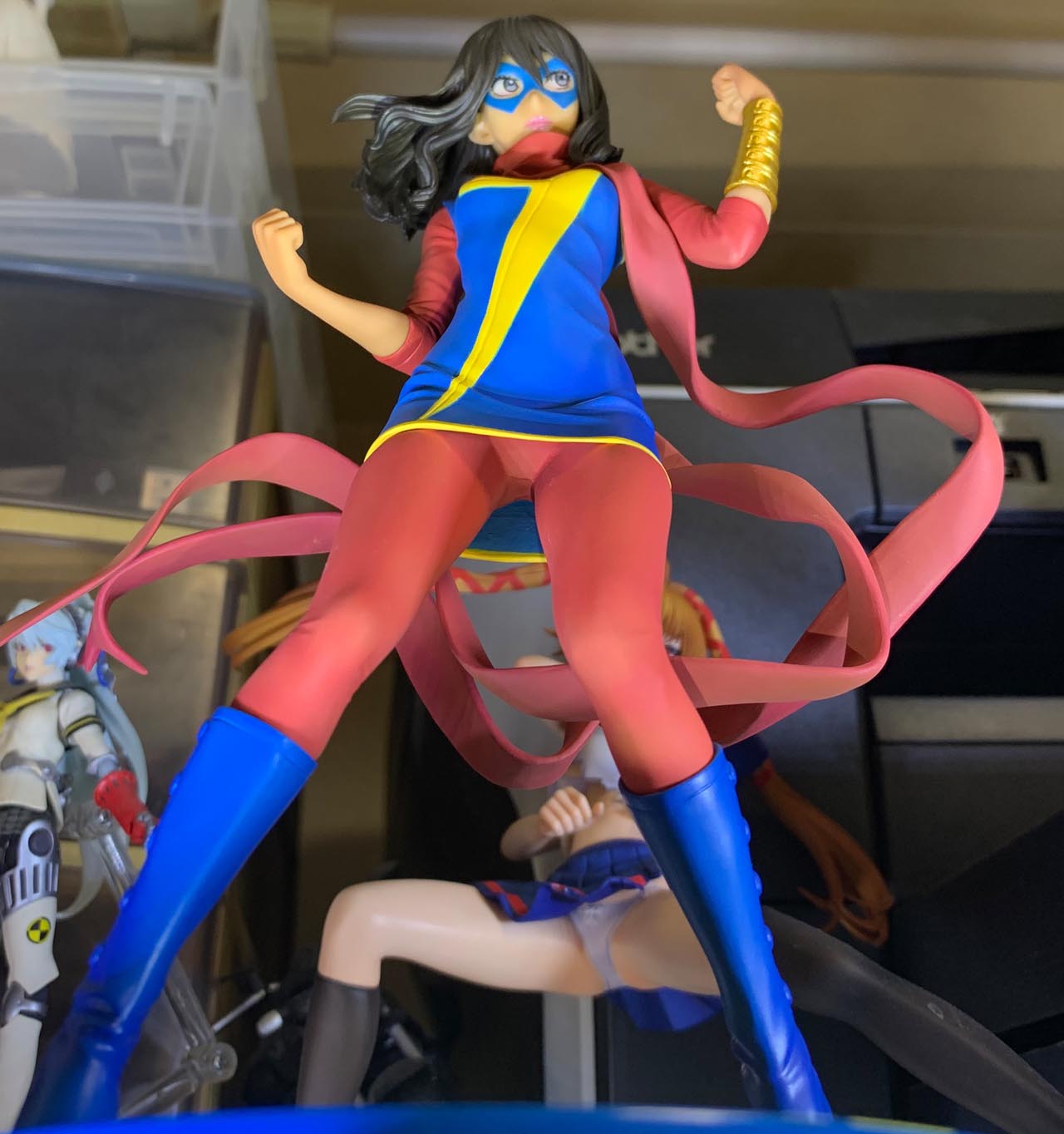 MARVEL美少女 ミス・マーベル(カマラ・カーン) 1/7 完成品フィギュア