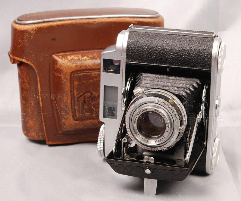 Pearl IV – FLASHBACK CAMERA