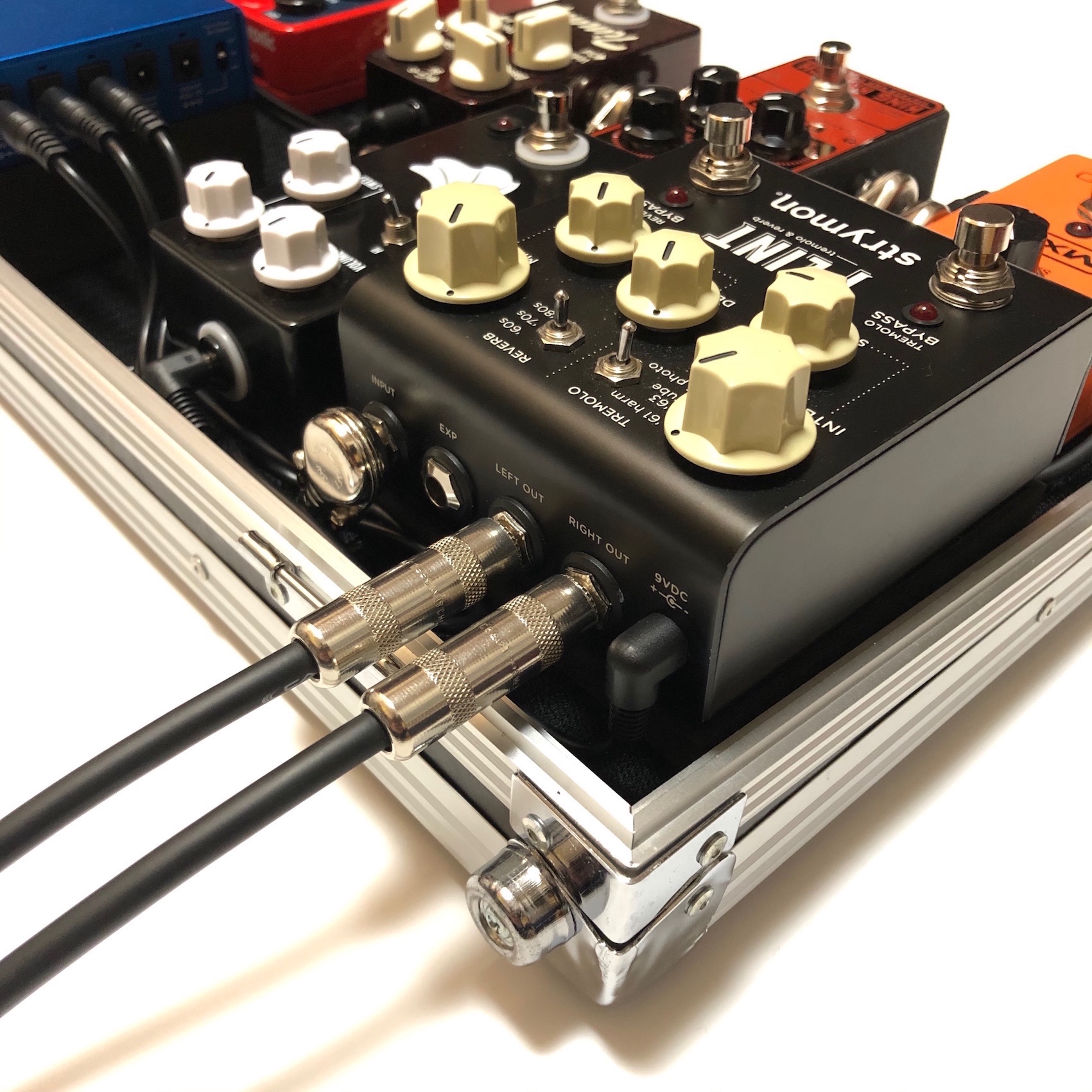 スタック式パワーサプライボード完結編 | ギターのレシピ