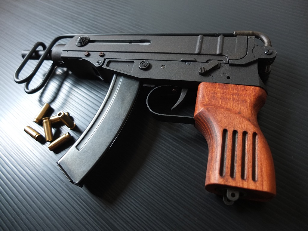 HUDSON Vz61 SCORPION: GFCのモデル玩具箱