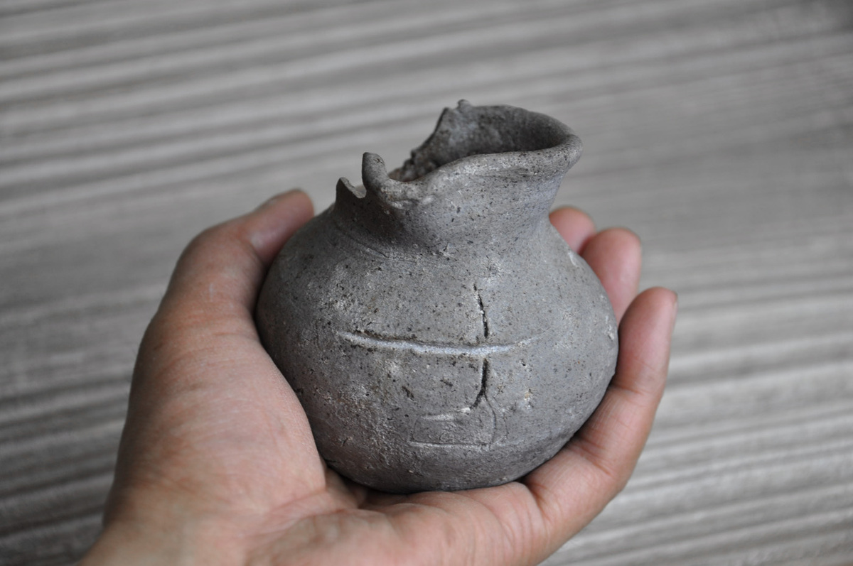 三態瓢箪型花卉 古銅 在銘 後兵衛 江戸期 【公式通販】