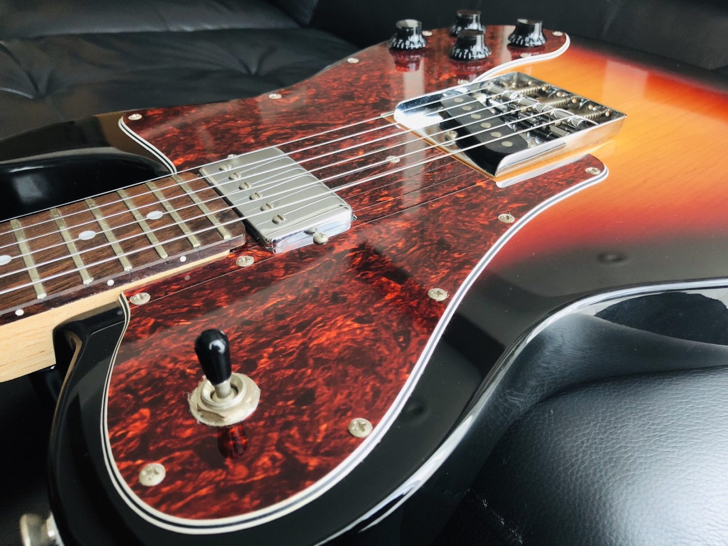 ハイボールマン、テレキャスターカスタムを買う - ハイボールマンは