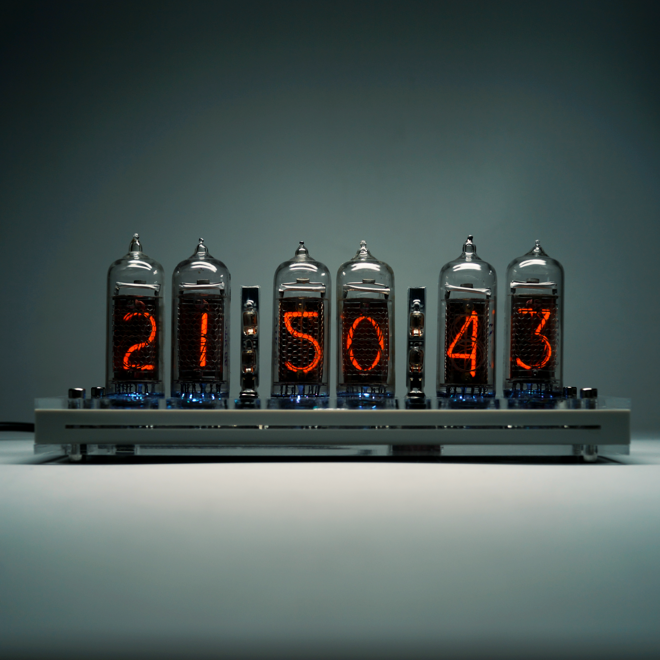 受注生産：TIME MACHINE NIXIE IN-14 ニキシー管時計 – 830時計店