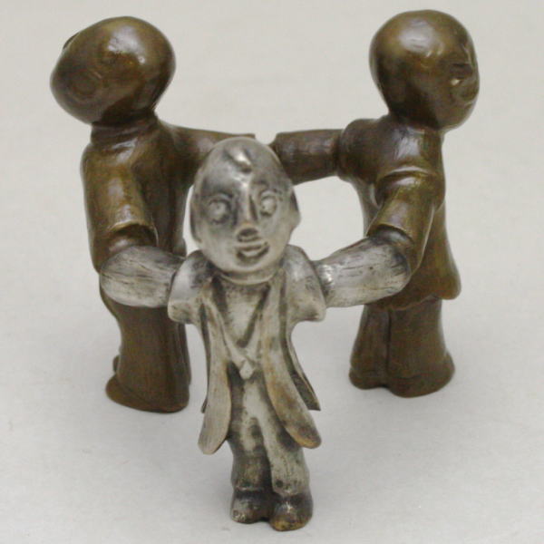 茶器/茶道具 蓋置】 唐銅（唐金） 三つ人形又は一閑人 釜師：12代 加藤