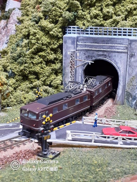 マイクロエース A0827 国鉄EH10-15・茶色・高速試験機 出品No.30