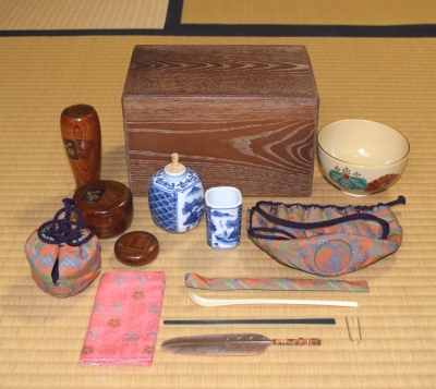 即決☆茶器箱 短冊 女桑 一式/揃い☆茶箱 茶道具 栗山園オンライン
