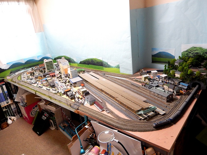 Nゲージジオラマ自宅新レイアウト製作記】 背景製作やり直し