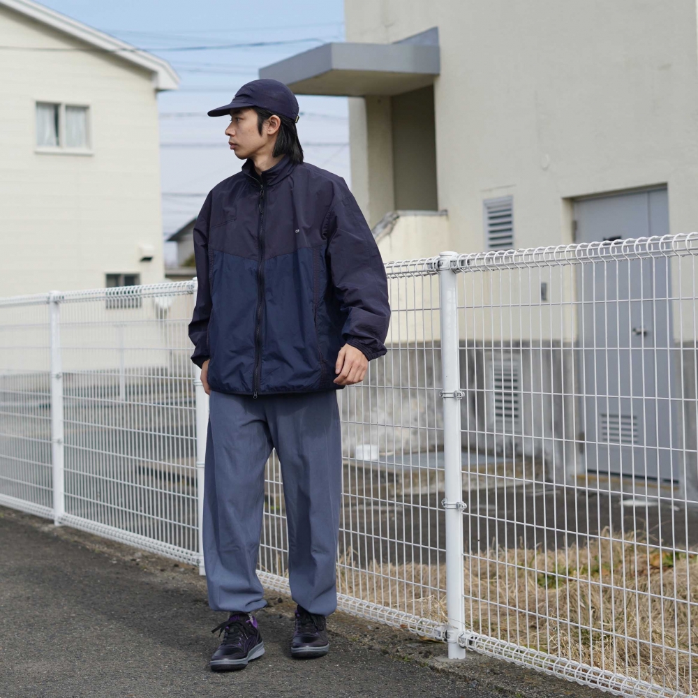 新品未開封・2025tour・ナイロンジャケットMサイズ+トレカフルコンプ