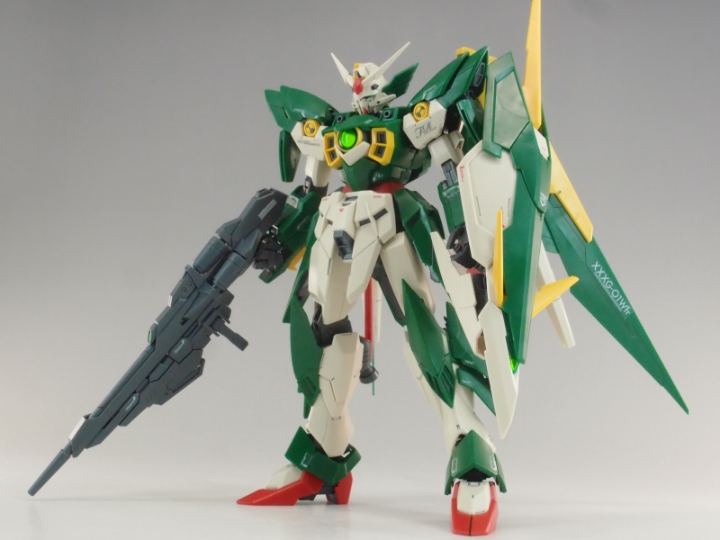 MG 1/100 ガンダムフェニーチェリナーシタ [クリアカラー] 組み立て式