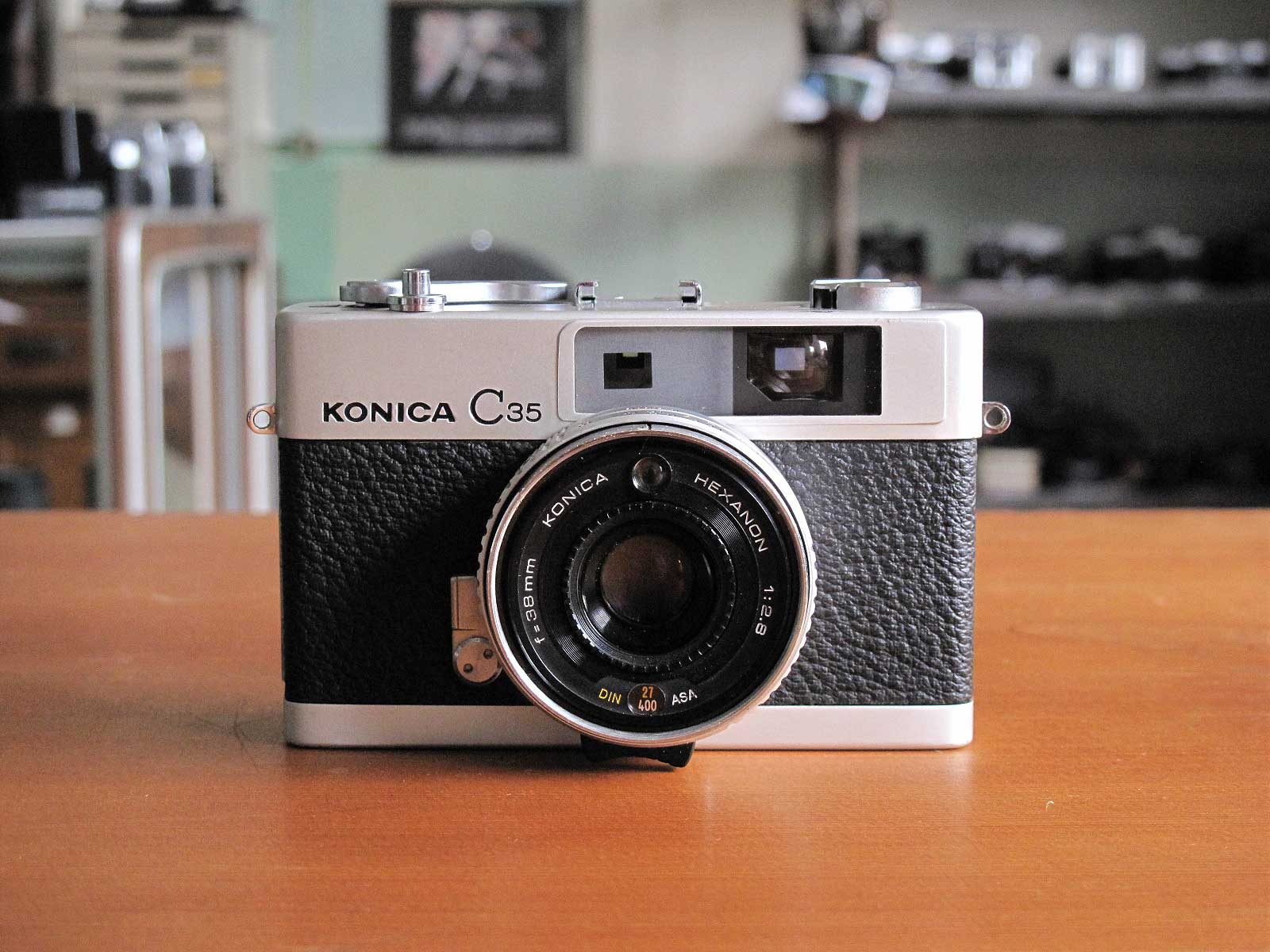 KONICA C35とOLYMPUS PEN EFとEE-2 | イエネコカメラ 名古屋市 中古