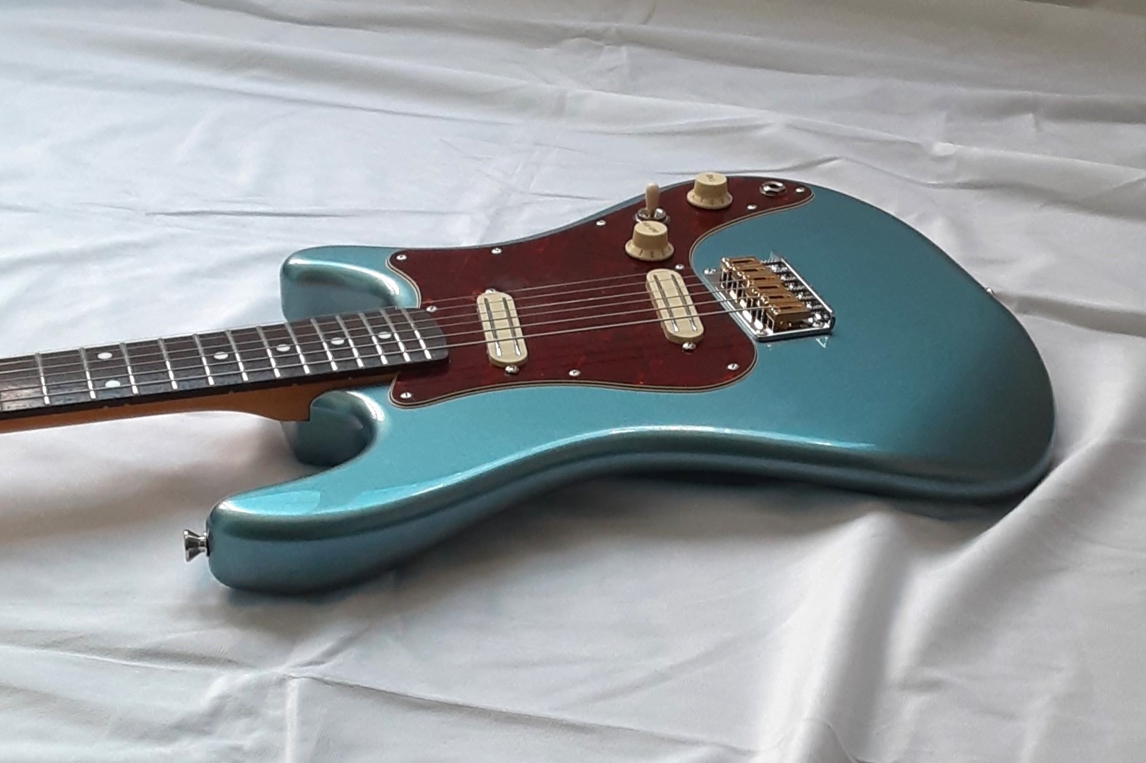 4月末まで 限界値下げ】King Tone Guitars ショートスケール 4月末まで