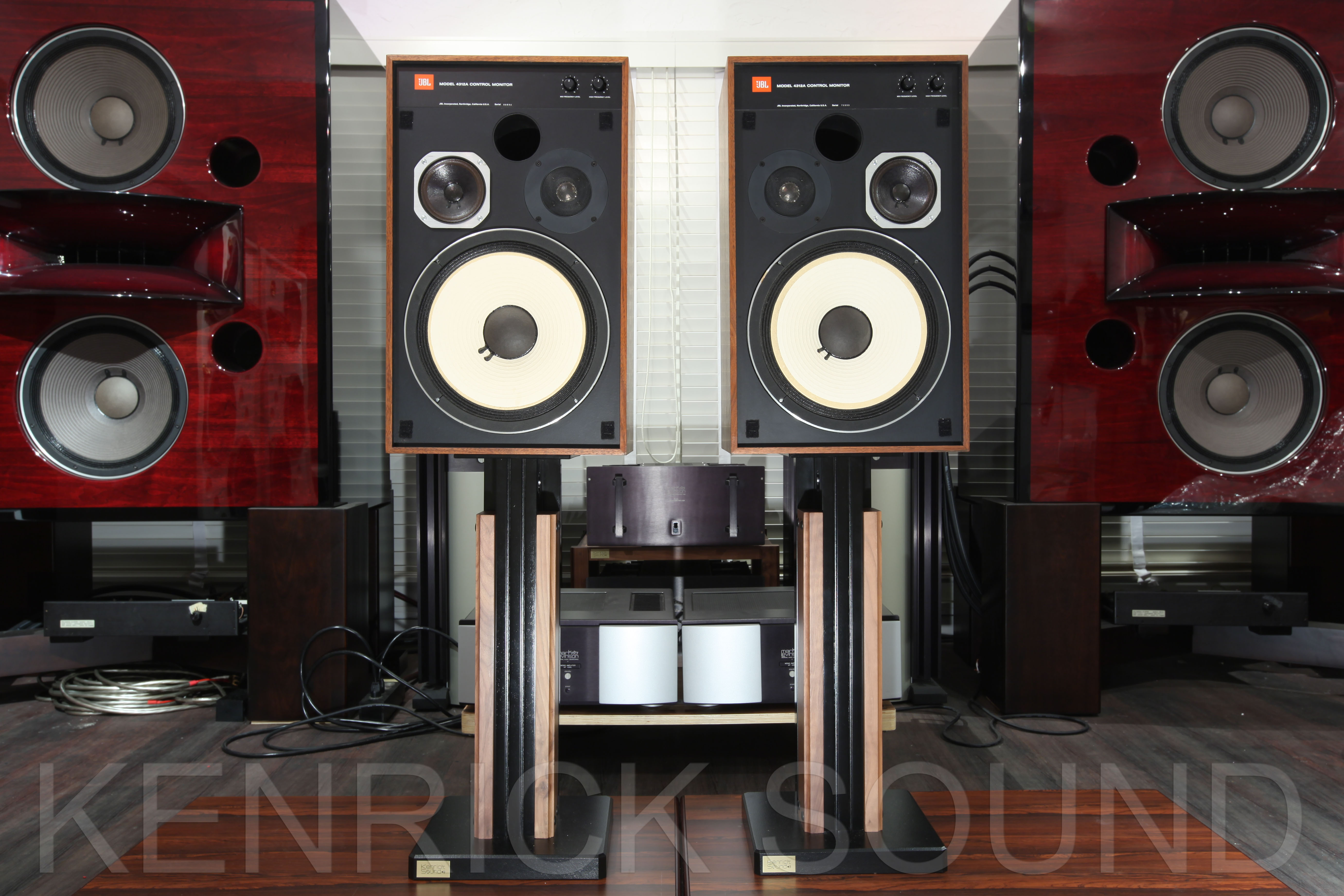 JBL 4312A モニター スピーカー ペアの左1台 JBL 4312A モニター