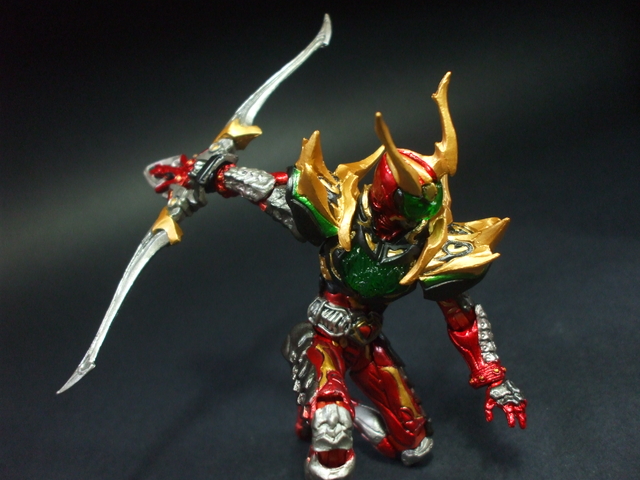 S.I.C.極魂 仮面ライダー ブレイドキングフォーム、ワイルドカリス2体