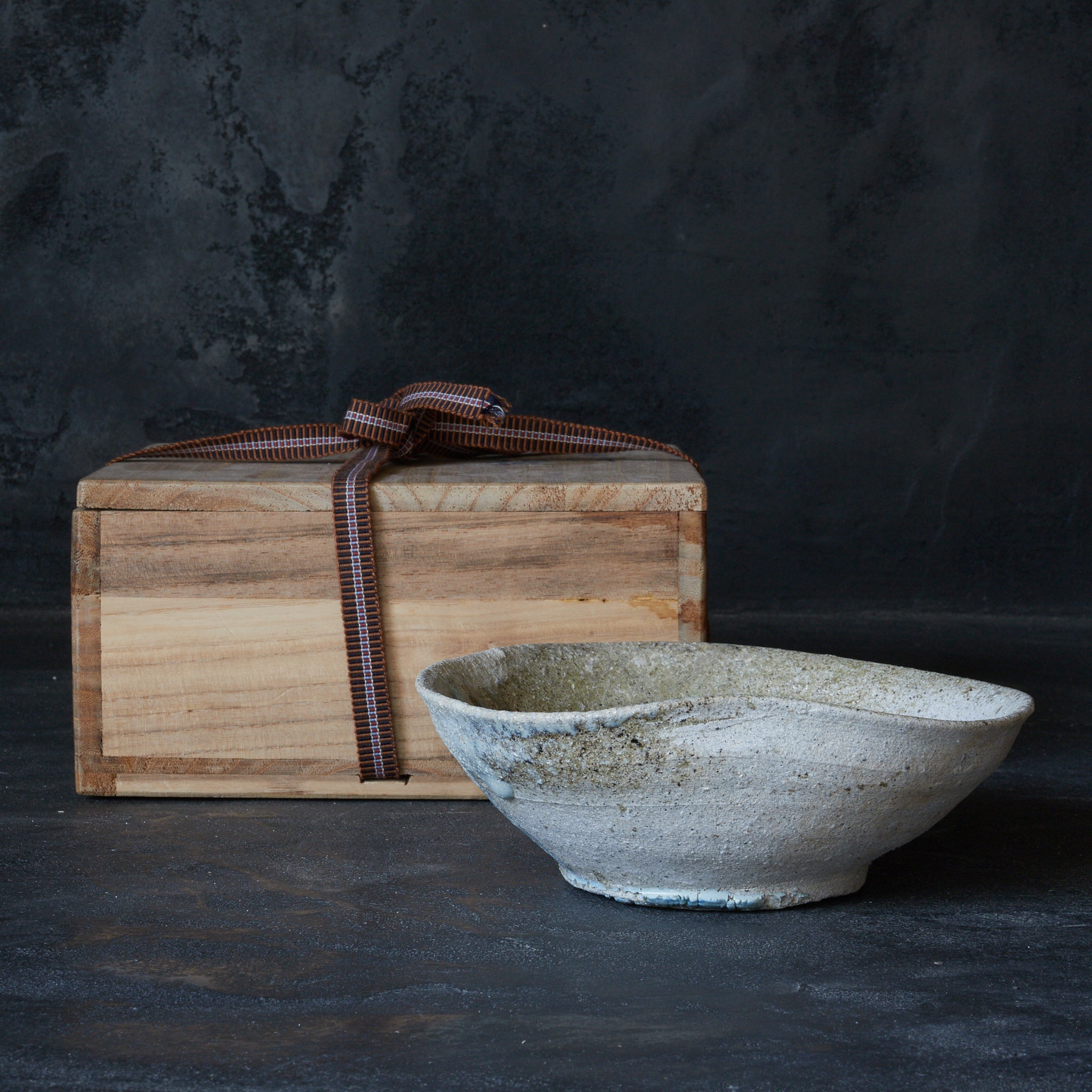 古常滑焼き 山茶碗 平安時代 平安–鎌倉時代 古常滑 山茶碗 木箱