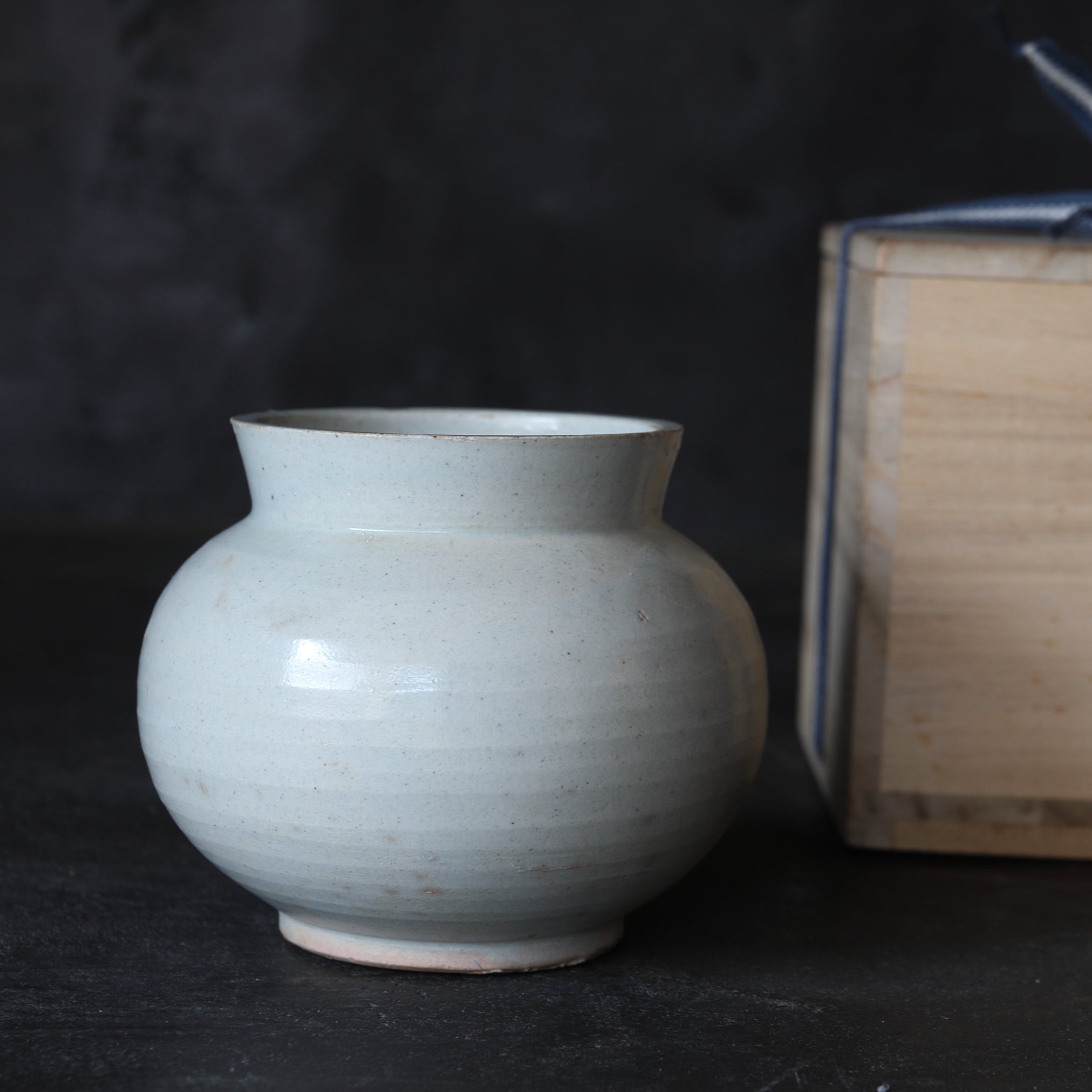 李朝 白磁 小壺 古玩 アンティーク 朝鮮陶器 李朝 白磁 小壺 古玩