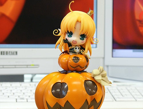 □ 本日ご案内！「ねんどろいど メリッサ・セラフィ」で遊んでみました