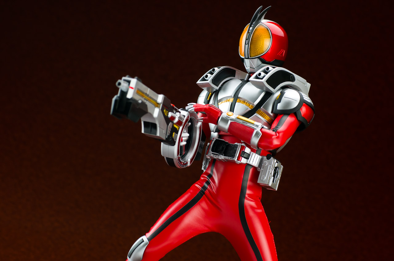 RAH DX仮面ライダー555(アクセルフォーム) リアルアクションヒーローズ
