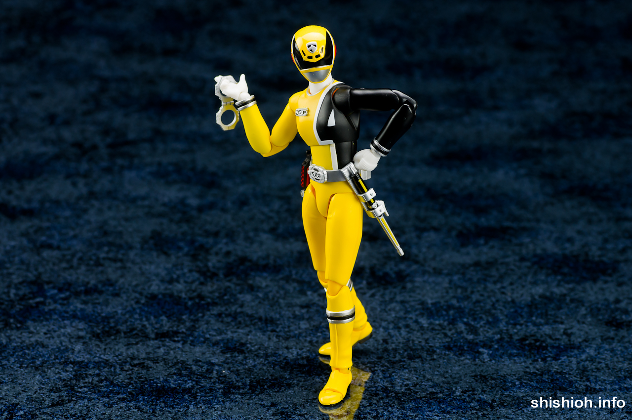 レビュー】 バンダイ 魂ウェブ商店 S.H.Figuarts デカイエロー [特捜